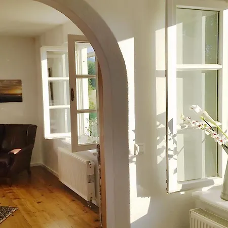 Lägenhet 5 Sterne Mit Garten Und Bergblick In Chiemsee-naehe