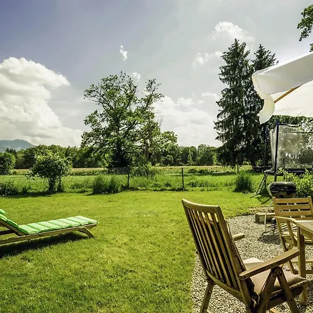 Lägenhet 5 Sterne Mit Garten Und Bergblick In Chiemsee-naehe *