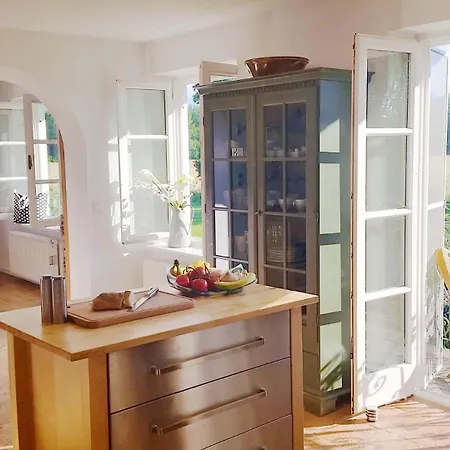 5 Sterne Mit Garten Und Bergblick In Chiemsee-naehe Apartmán *