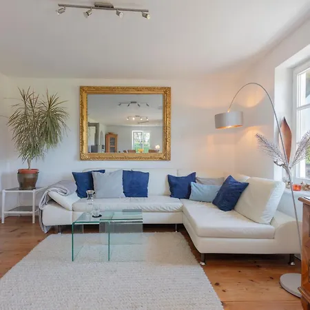 Apartmán 5 Sterne Mit Garten Und Bergblick In Chiemsee-naehe Übersee