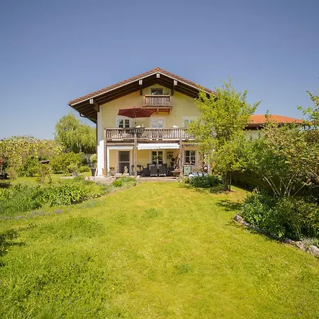דירה Traum Fewo Mit Garten Und Bergblick Nahe Chiemsee