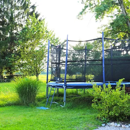 5 Sterne Mit Garten Und Bergblick In Chiemsee-naehe * Übersee