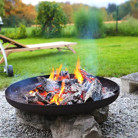 5 Sterne Mit Garten Und Bergblick In Chiemsee-naehe Apartmán