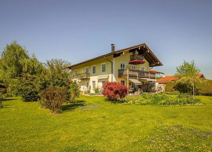 Apartman Traum Mit Garten Und Bergblick Nahe Chiemsee Übersee