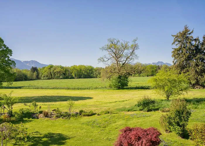 Traum Mit Garten Und Bergblick Nahe Chiemsee * Übersee